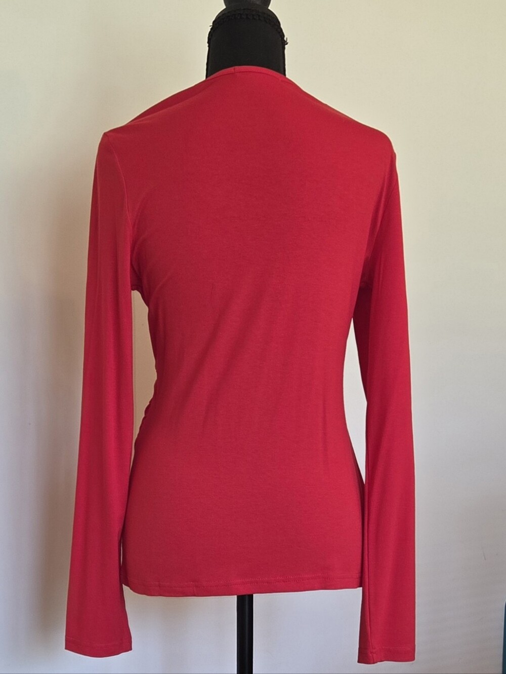 Red Wrap Top With Ruched Detail~~~NWT - Picture 2 of 4